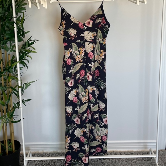 Navy Maxi Dress - Picture 3 of 8